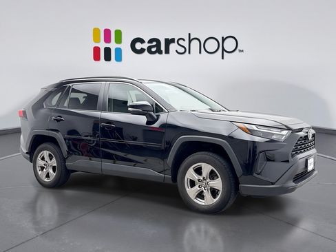 Used 2023 Toyota RAV4 XLE w/ Convenience Package AWD/4WD image 7