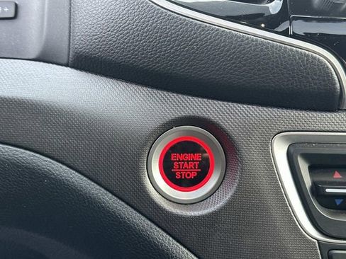 Used 2023 Honda Ridgeline RTL-E image 25