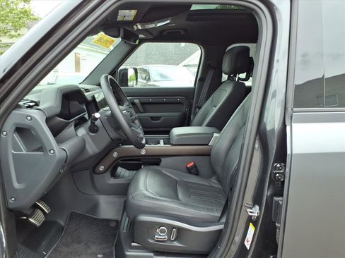 Certified 2024 Land Rover Defender 130 X AWD/4WD image 11