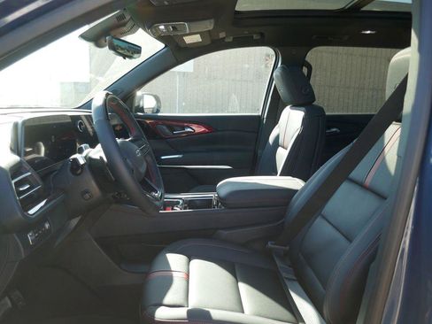 New 2026 Chevrolet Traverse RS AWD/4WD image 16