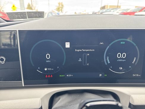 Used 2025 Hyundai Tucson Limited image 21