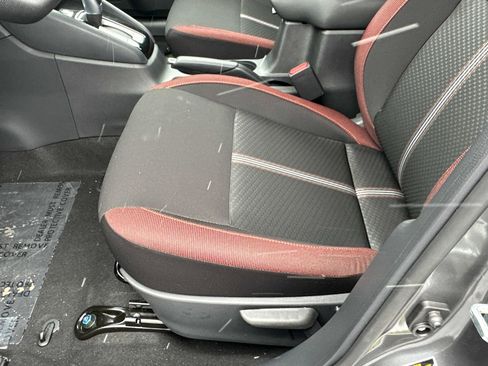 New 2025 Nissan Versa SR w/ Trunk Package image 24