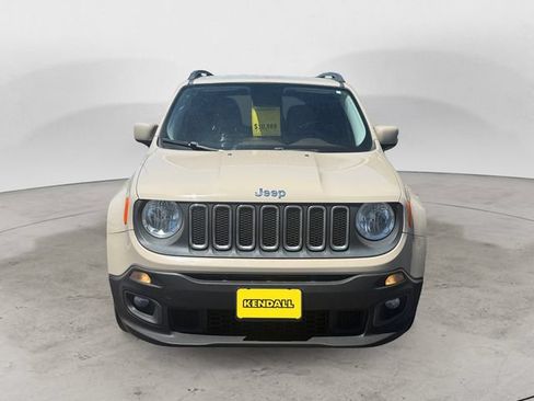 Used 2015 Jeep Renegade Latitude FWD image 8