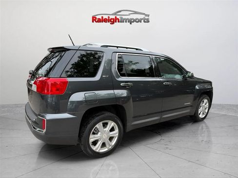 Used 2017 GMC Terrain SLT w/ Driver Alert Package I FWD image 4