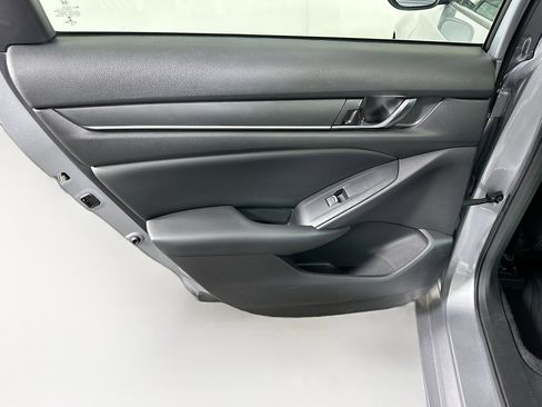 Used 2022 Honda Accord Sport image 24