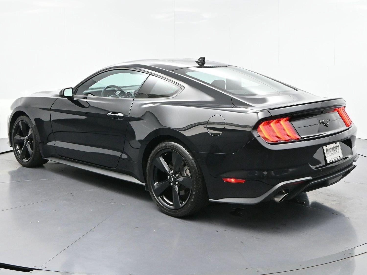 Used 2022 Ford Mustang Coupe w/ Equipment Group 101A RWD image 6