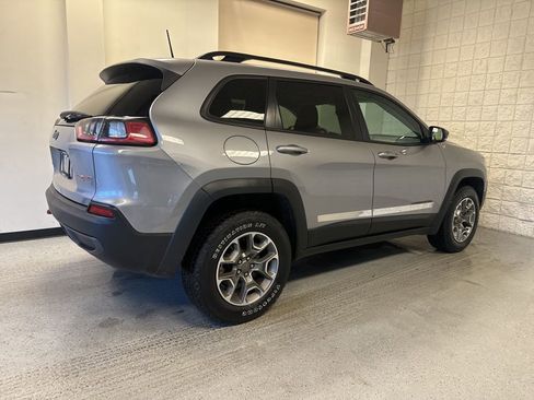 Used 2022 Jeep Cherokee Trailhawk w/ Comfort/Convenience Group image 49