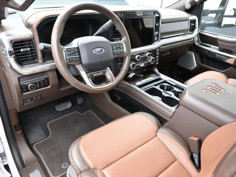 Used 2026 Ford F450 King Ranch w/ FX4 Off-Road Package AWD/4WD image 22