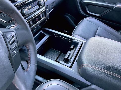 Certified 2021 Nissan Titan PRO-4X w/ Pro-4x Utility Package image 15