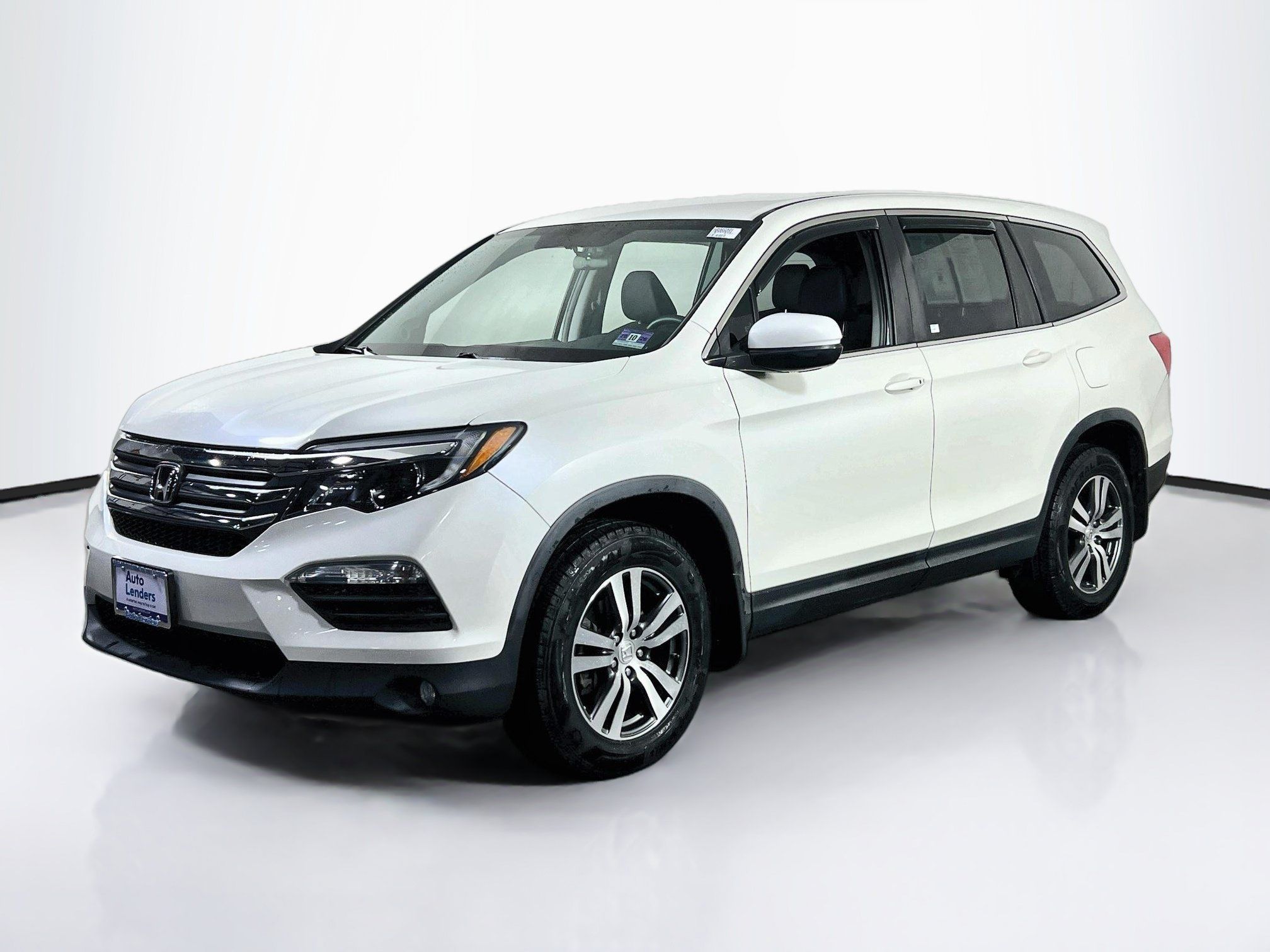 Used 2017 Honda Pilot EX image 1