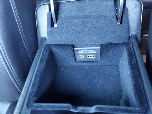 Used 2020 Cadillac XT5 Luxury w/ LPO, Floor Liner Package FWD image 21