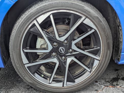 Used 2024 Nissan Sentra SR FWD image 31