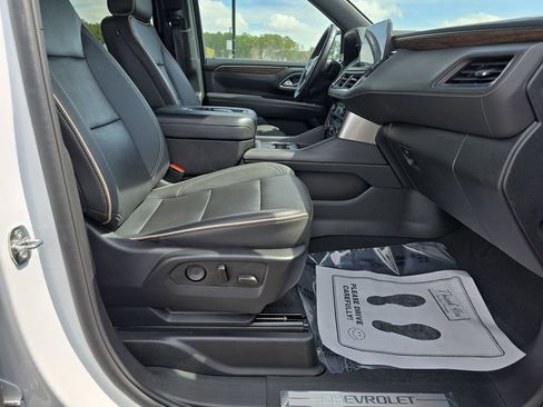 Used 2024 Chevrolet Tahoe Premier image 13