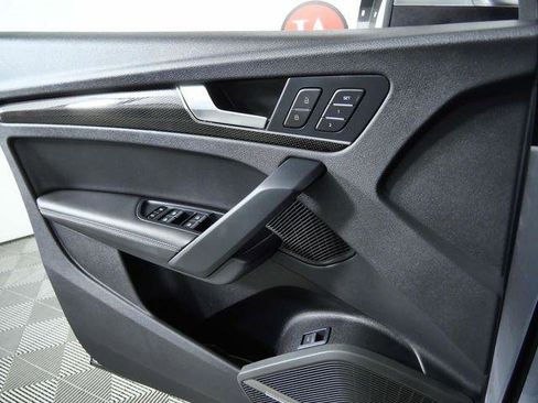 Used 2023 Audi SQ5 Prestige w/ Prestige Package image 26