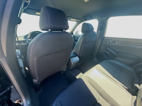 Used 2023 Honda Civic Sport image 23