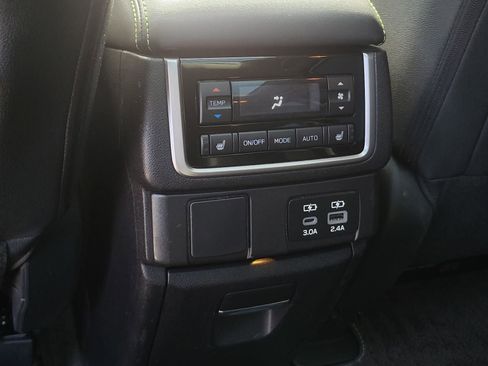 Used 2023 Subaru Ascent Onyx Edition Limited AWD/4WD image 17