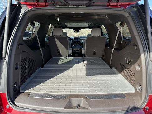 Used 2023 Chevrolet Suburban Z71 w/ Z71 Off-Road Package image 42