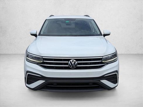Used 2022 Volkswagen Tiguan S FWD image 2