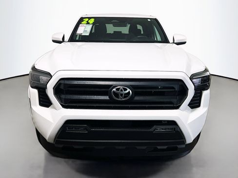 Used 2024 Toyota Tacoma SR5 image 10