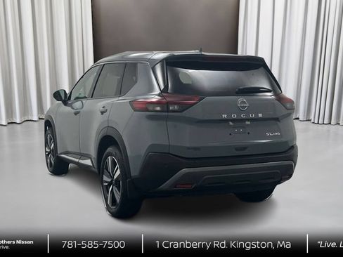 Used 2023 Nissan Rogue SL AWD/4WD image 7