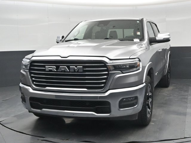 Used 2025 RAM 1500 Laramie AWD/4WD image 37