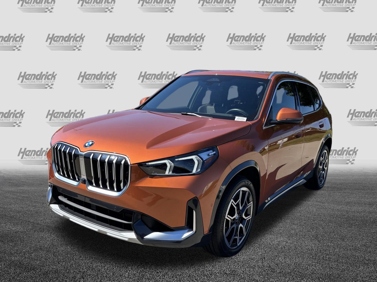 Certified 2025 BMW X1 xDrive28i AWD/4WD image 5