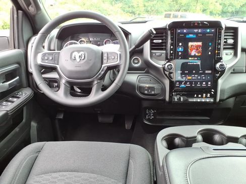 Used 2026 RAM 2500 Big Horn AWD/4WD image 24