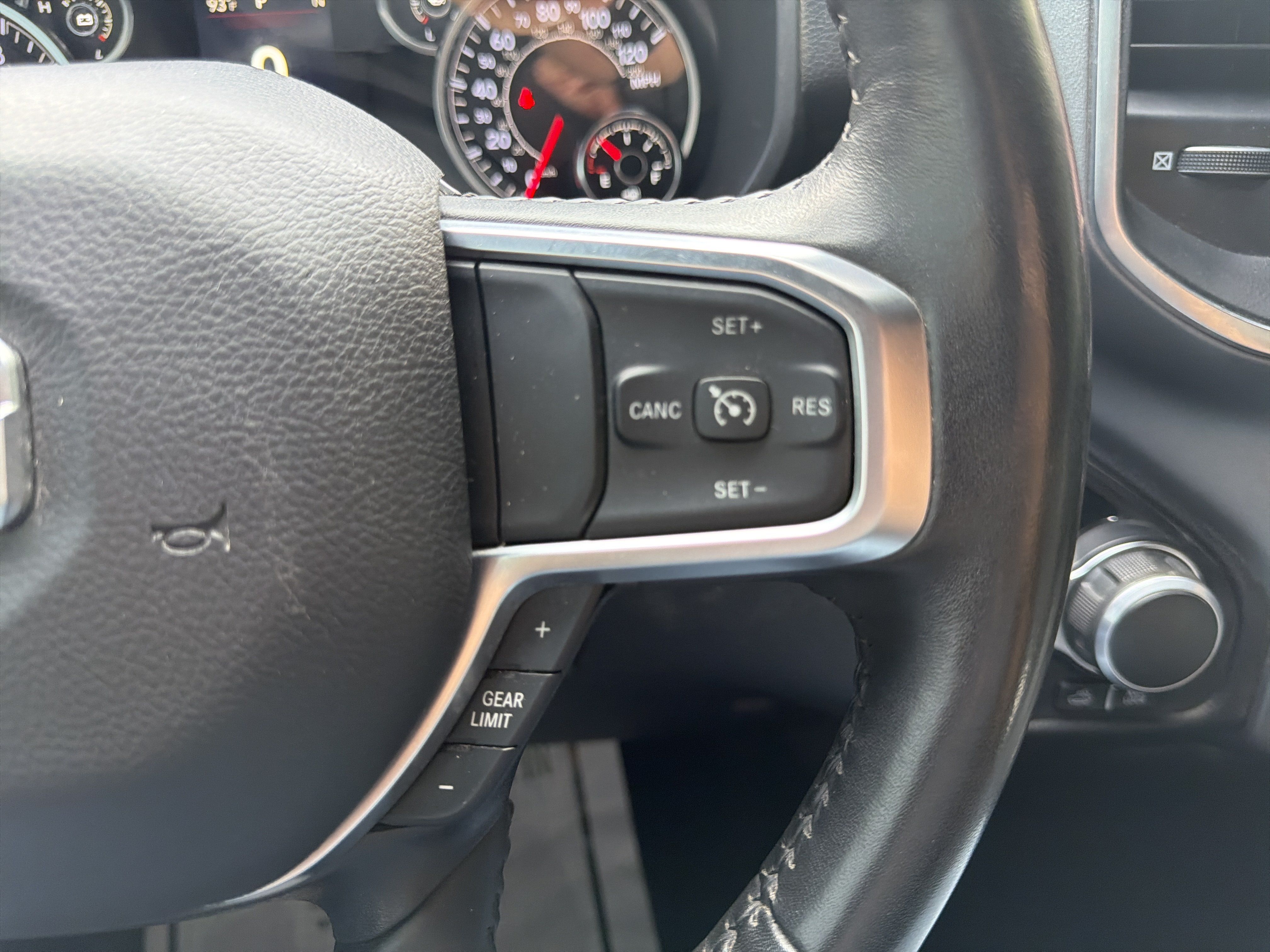 Used 2024 RAM 1500 Big Horn AWD/4WD image 18