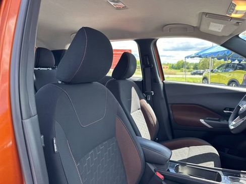 Used 2023 Nissan Kicks SR FWD image 21