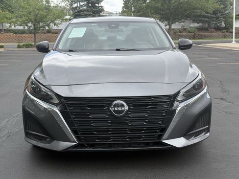 Used 2024 Nissan Altima 2.5 S FWD image 23
