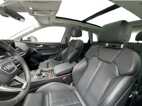 Used 2019 Audi Q5 Prestige w/ Prestige Package AWD/4WD image 18