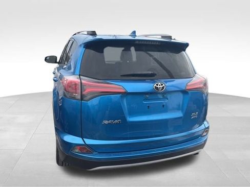 Used 2016 Toyota RAV4 XLE image 4