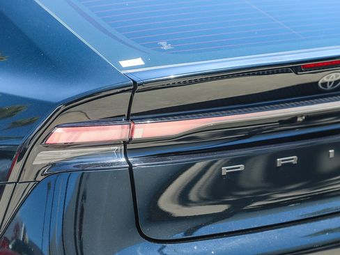 Certified 2023 Toyota Prius Prime FWD image 9