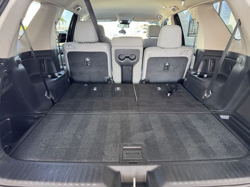 Used 2024 Honda Pilot LX image 20