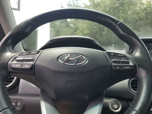 Used 2019 Hyundai Kona SEL AWD/4WD image 22