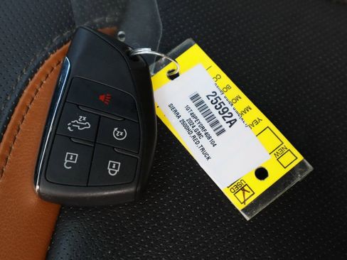 Certified 2024 GMC Sierra 2500 AT4 w/ AT4 Premium Plus Package image 35