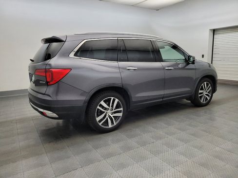 Used 2016 Honda Pilot Touring image 10