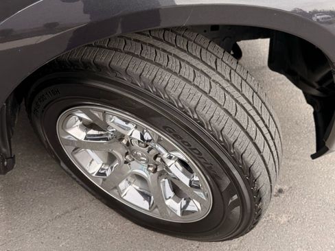 Used 2015 RAM 1500 Laramie w/ Convenience Group image 53