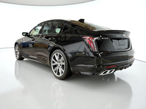 New 2026 Cadillac CT5 V image 3