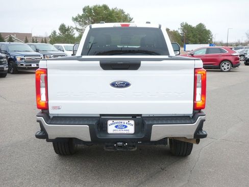 Used 2024 Ford F350 XLT w/ FX4 Off-Road Package image 6