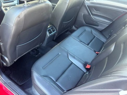 Used 2015 Volkswagen Golf TDI S FWD image 20