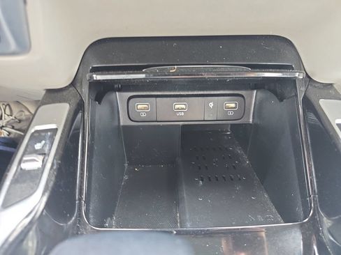 Used 2022 Kia Sorento SX AWD/4WD image 31