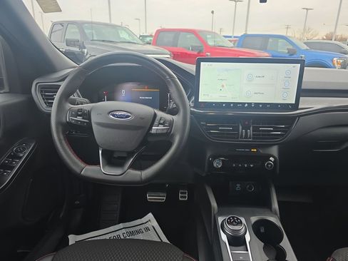 Certified 2023 Ford Escape ST-Line w/ Tech Pack #1 image 21