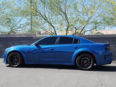Used 2021 Dodge Charger SRT Hellcat RWD image 5