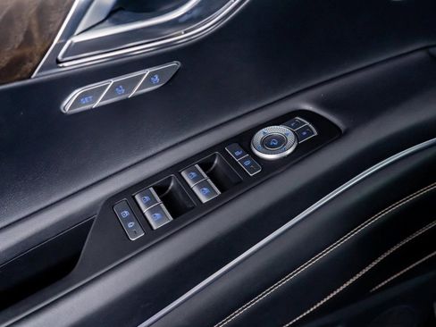 Used 2024 Genesis GV80 3.5T Advanced image 43