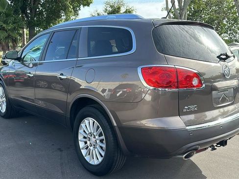 Used 2011 Buick Enclave CXL AWD/4WD image 9