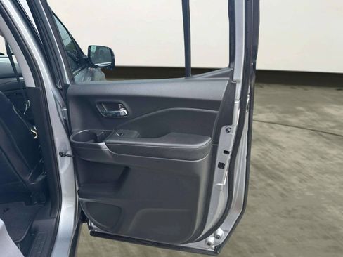 Used 2017 Honda Ridgeline RTL-T image 15