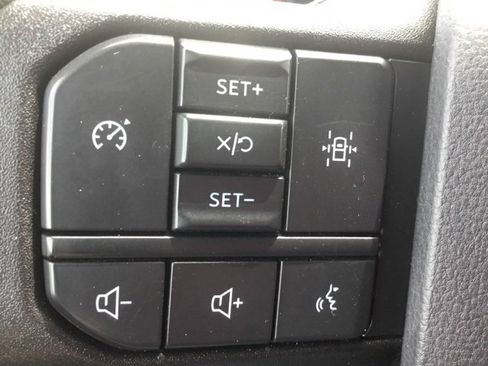 Used 2021 Ford F150 XLT image 20