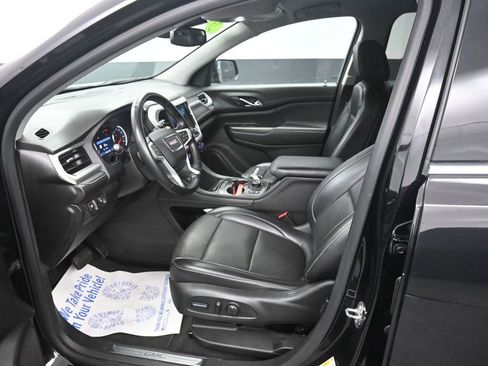 Used 2023 GMC Acadia SLT image 30