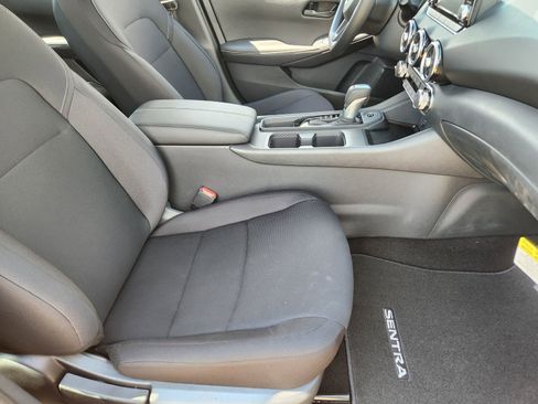 New 2025 Nissan Sentra S image 12